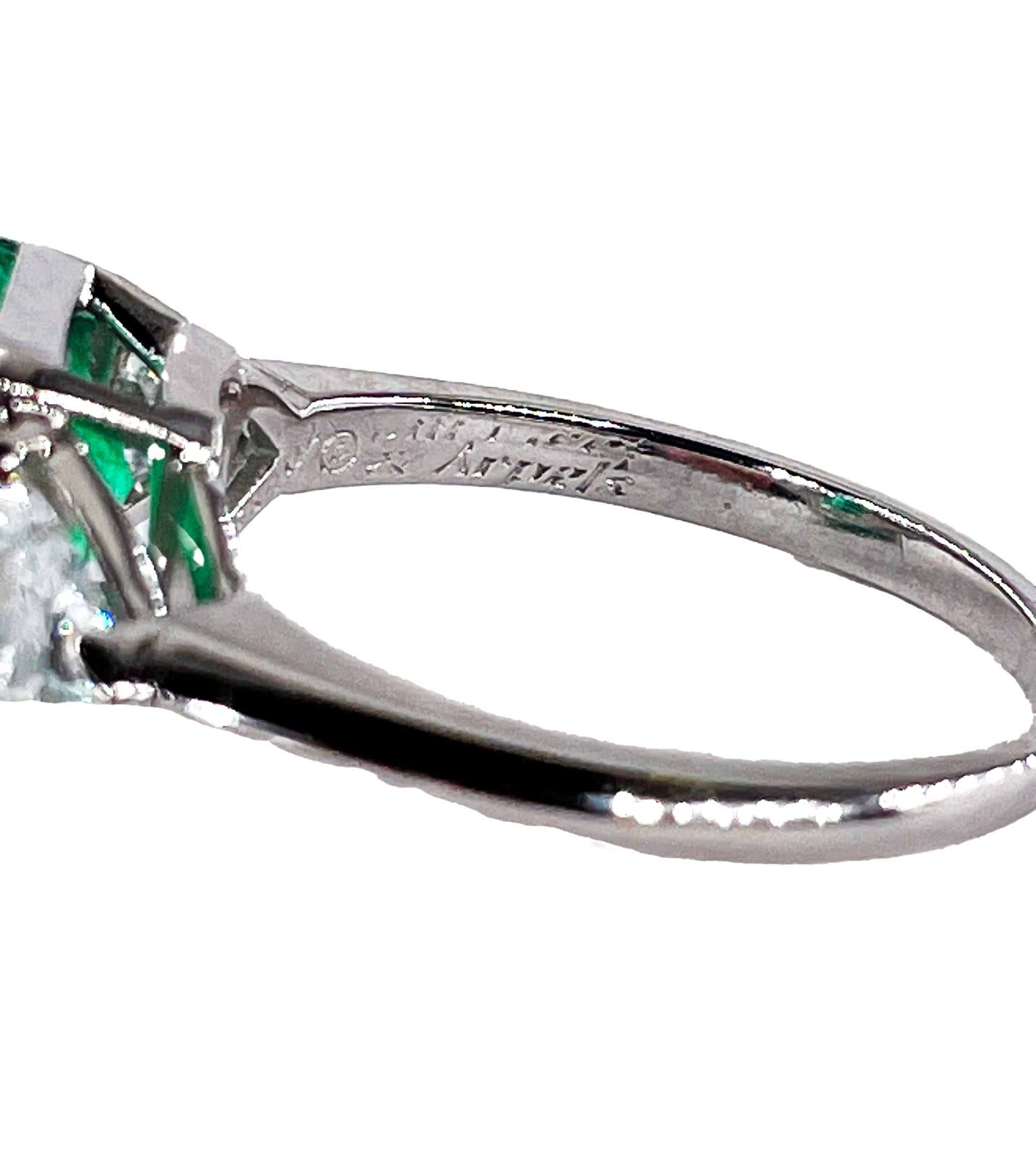 Modern Van Cleef & Arpels Vintage GIA 5.28ct Colombian Emerald & Diamond Platinum Ring 