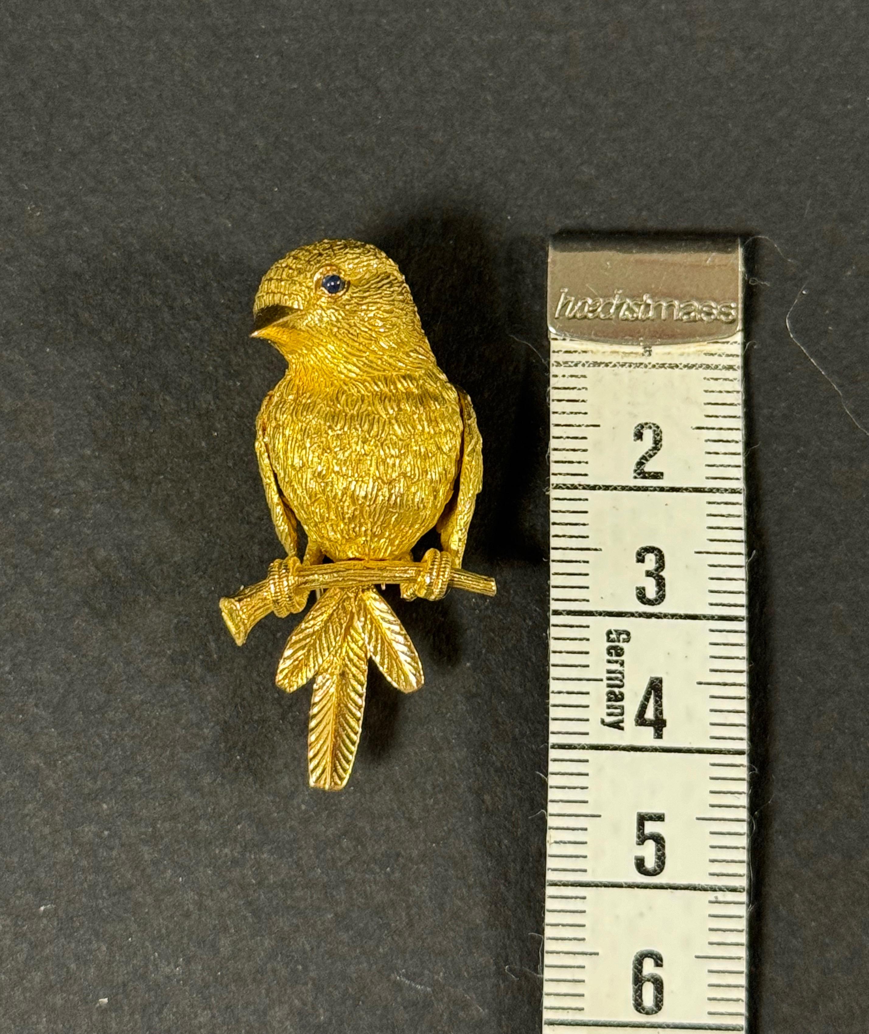 Van Cleef & Arpels Vintage Gold and Sapphire Bird Brooch 3