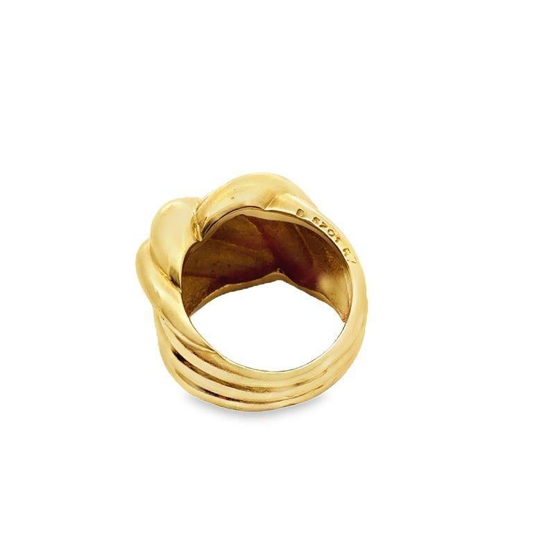 Van Cleef & Arpels Vintage Gold Knot Ring In Excellent Condition In New York, NY