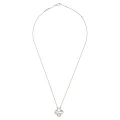 Van Cleef & Arpels, collier pendentif vintage en or blanc 18 carats en édition limitée