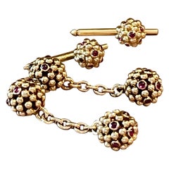 Van Cleef & Arpels Vintage Retro Ruby 14 K Yellow Gold  Cufflinks stud set