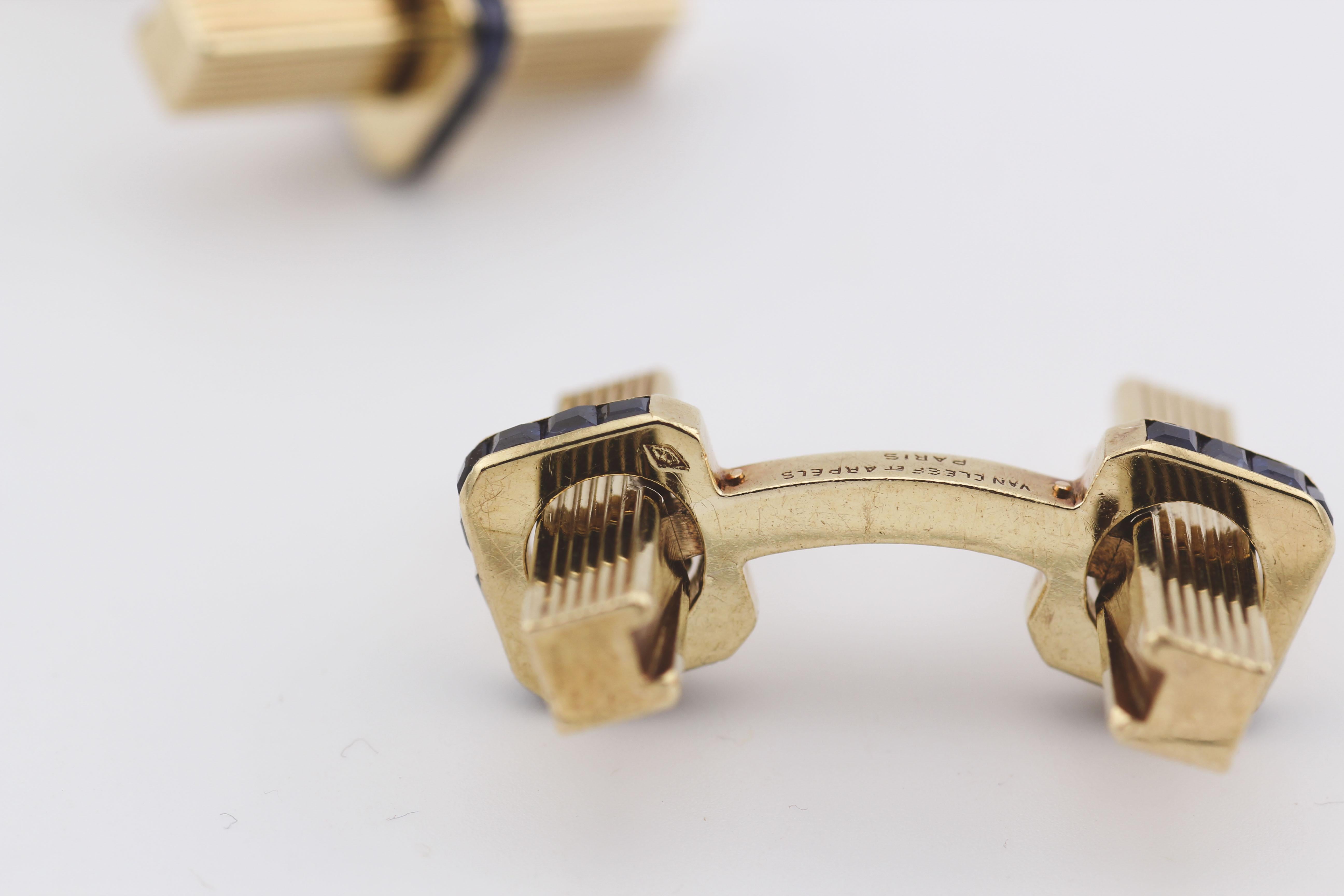 Van Cleef & Arpels Gemelli da polso quadrati in oro 18 carati con zaffiro d'epoca in vendita 6