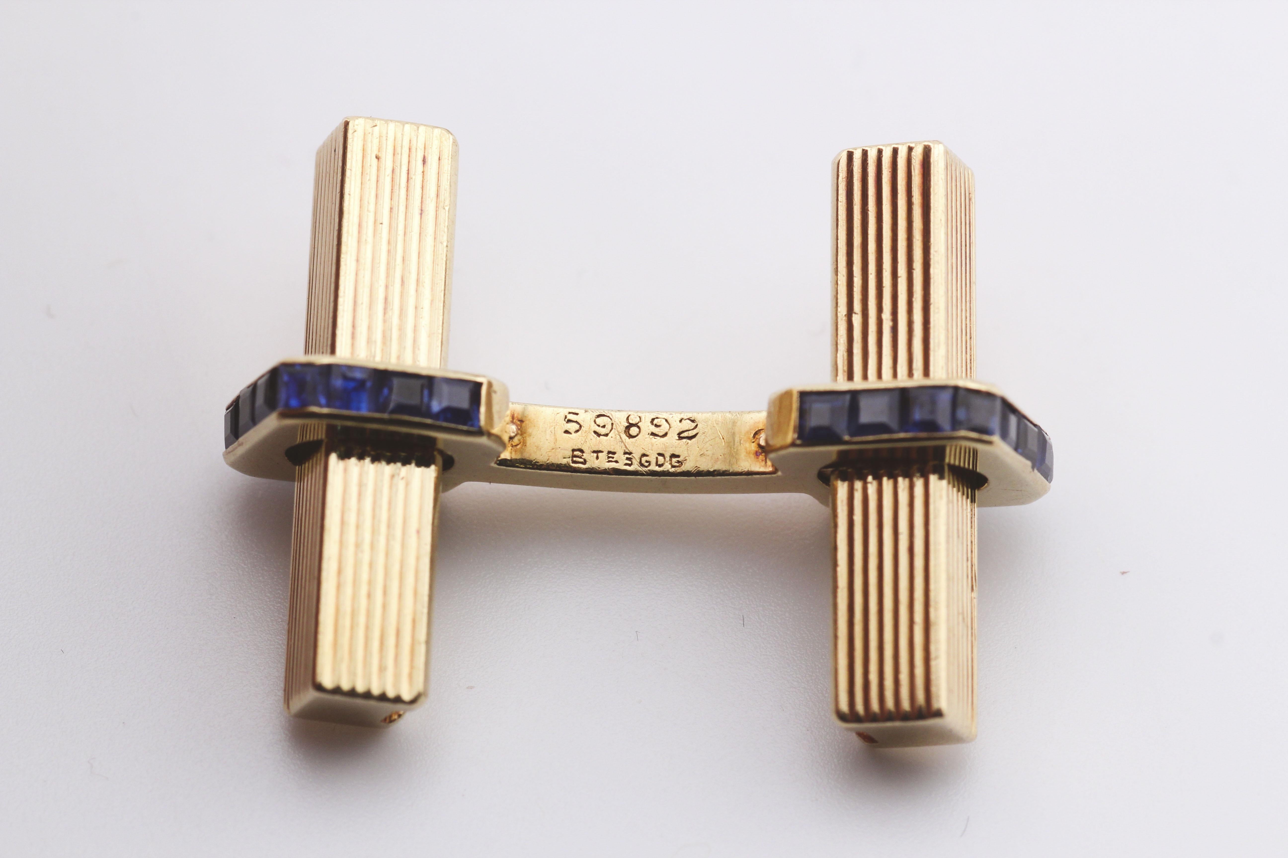 Van Cleef & Arpels Gemelli da polso quadrati in oro 18 carati con zaffiro d'epoca in vendita 4