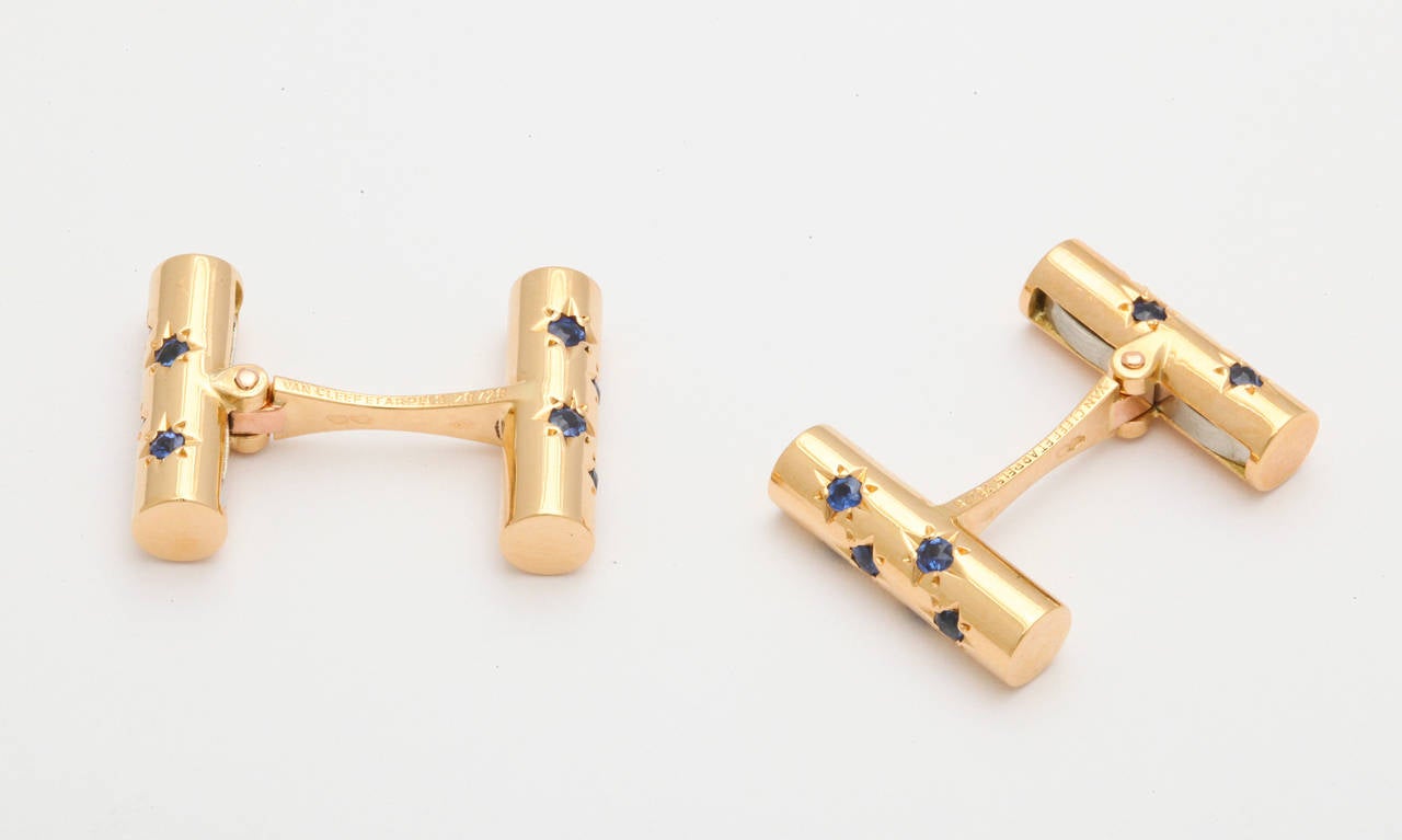 Van Cleef & Arpels Vintage Sapphire Gold Double Baton Cufflinks In Excellent Condition For Sale In Bal Harbour, FL