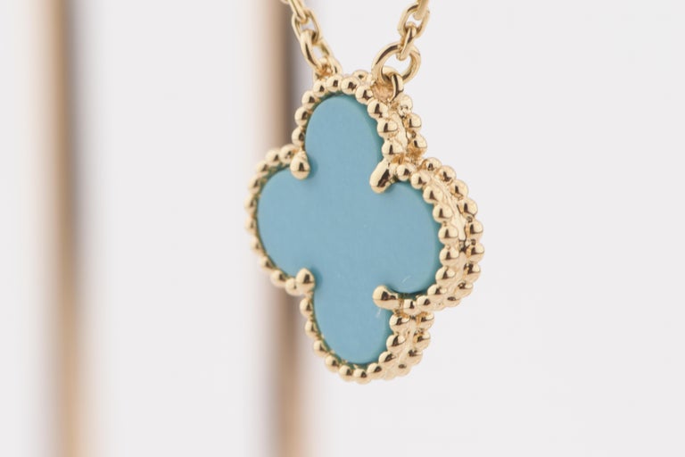 Van Cleef & Arpels Turquoise Vintage Alhambra Pendant – Dandelion