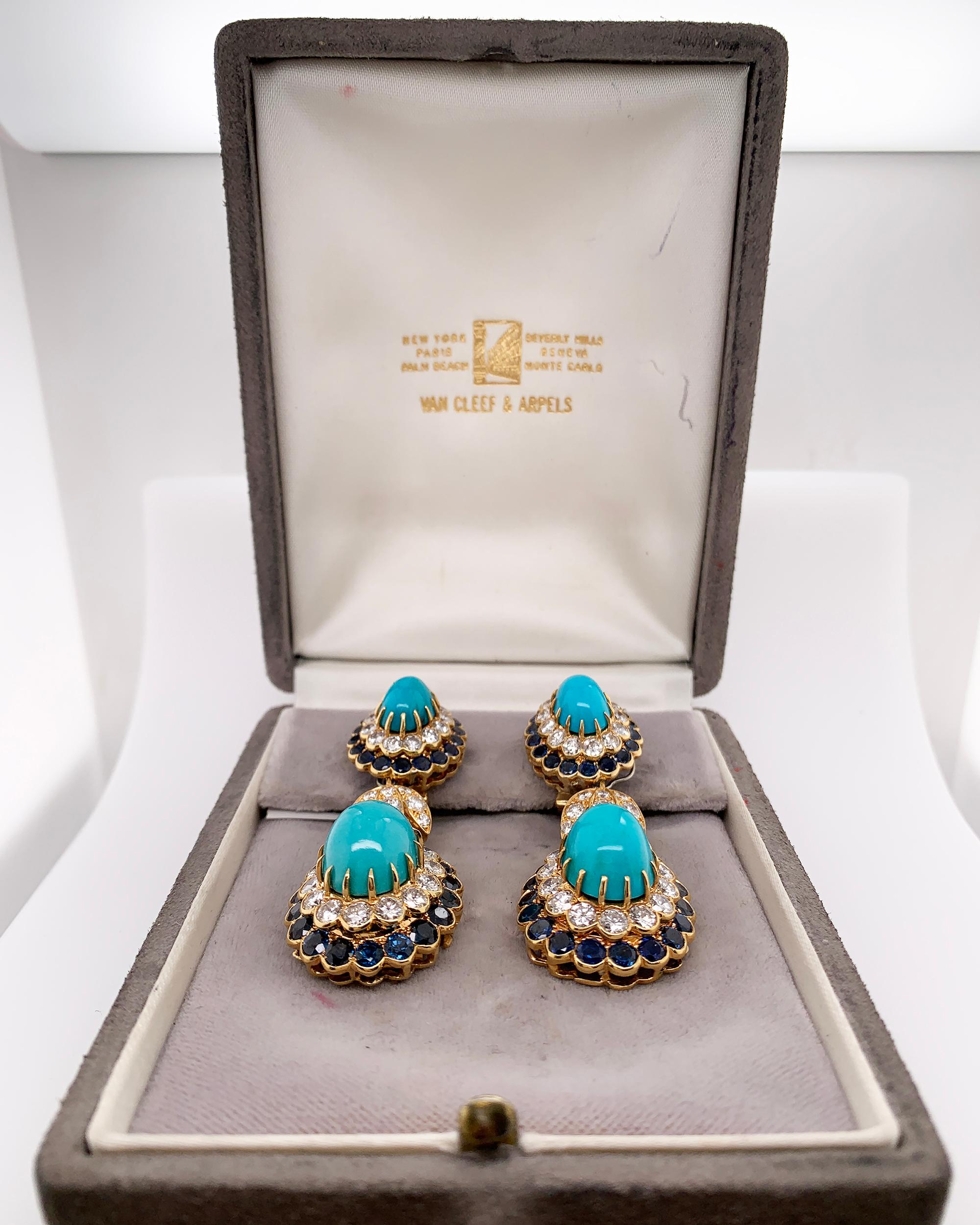 Mixed Cut Van Cleef & Arpels Vintage Turquoise Sapphire Diamond Ear Clips For Sale