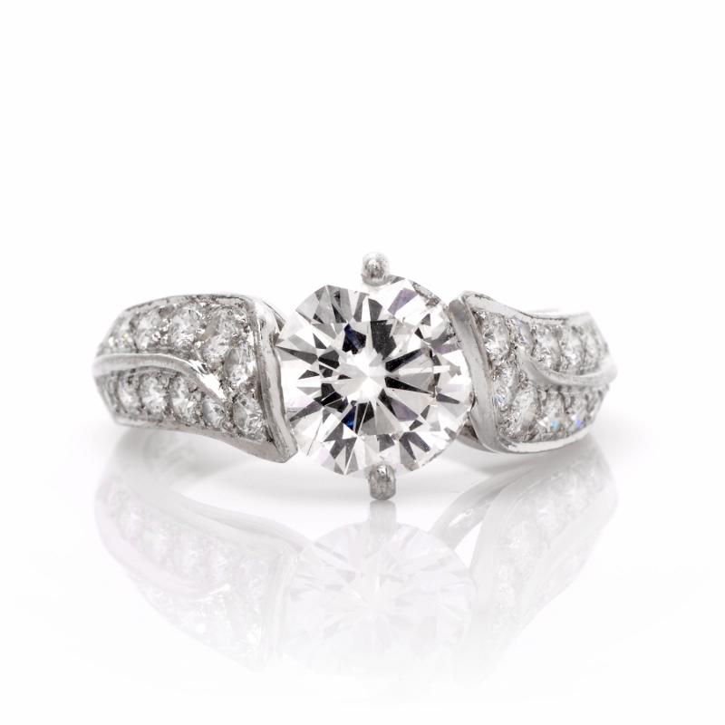 Van Cleef & Arpels Vintage VCA 3.12 Carat Diamond Platinum Engagement Ring In Excellent Condition In Miami, FL