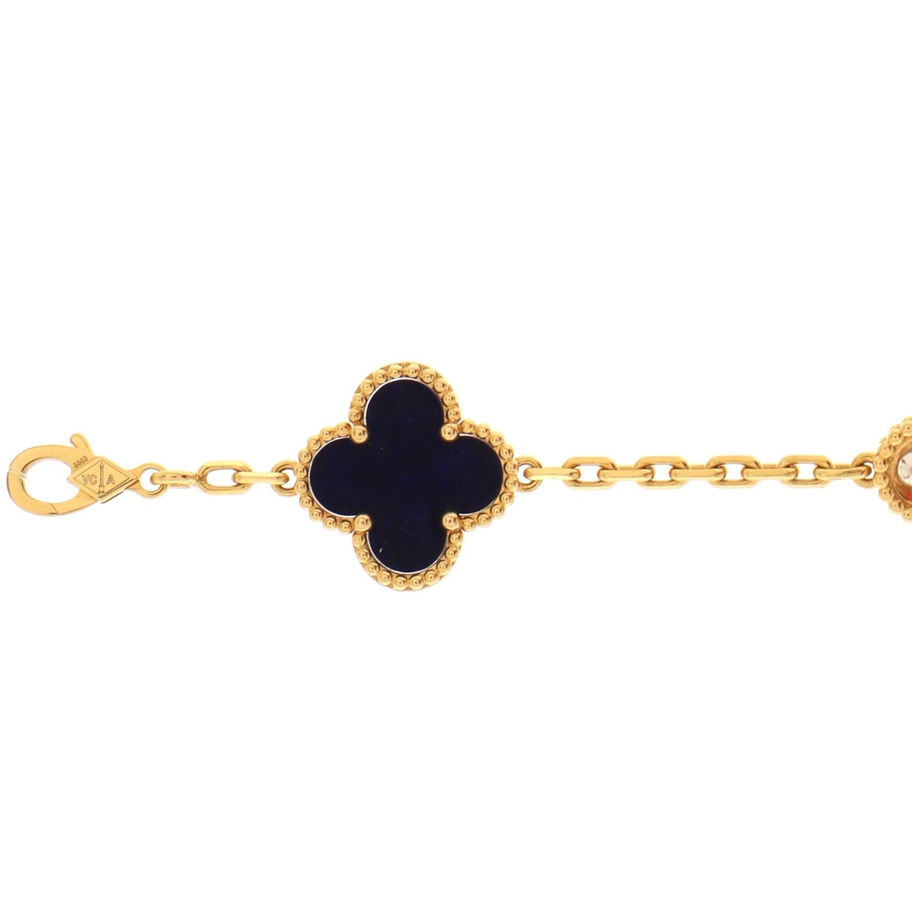 Van Cleef & Arpels Vintage Vendome Edition Alhambra Armband mit 5 Motiven, 18 Karat Gelb 1