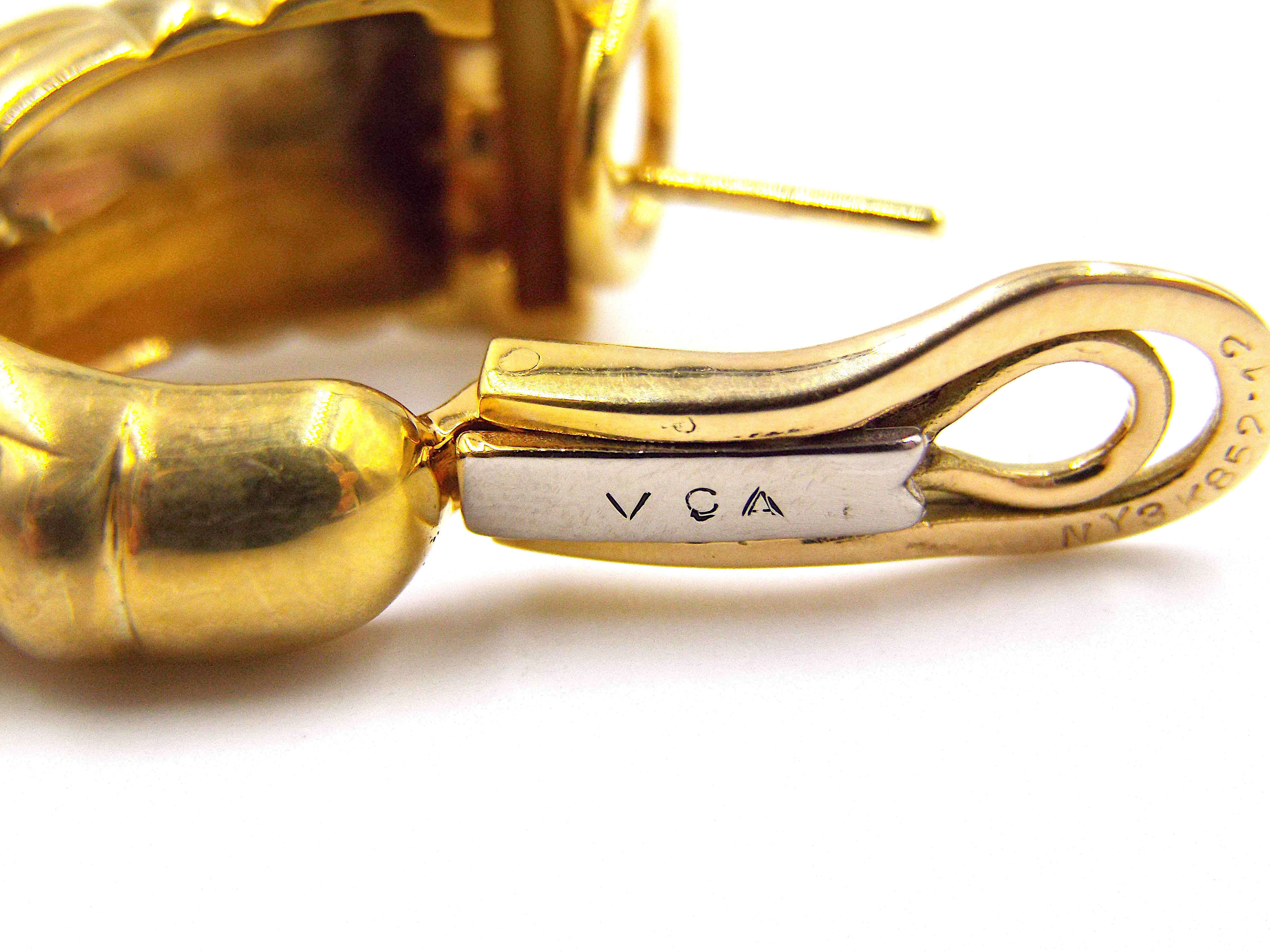Cabochon Van Cleef & Arpels Vintage Yellow Gold Citrine Hoop Earrings For Sale