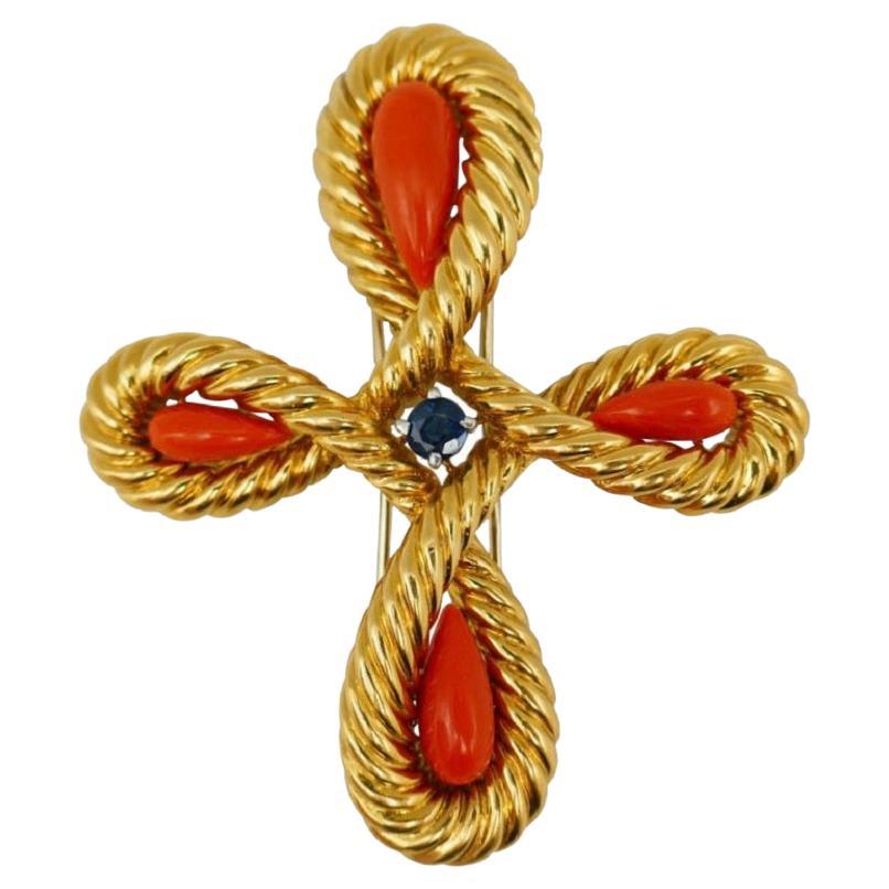 Van Cleef & Arpels Vintage Yellow Gold Coral Sapphire Brooch Pendant For Sale