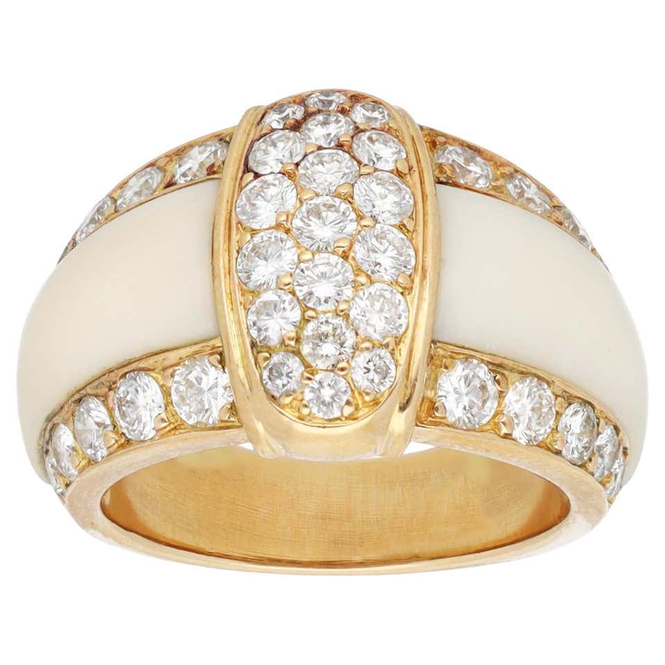 Van Cleef and Arpels Diamond Gold Engagement Ring at 1stDibs