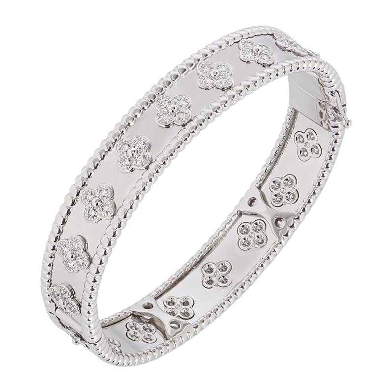 Van Cleef & Arpels White Gold Diamond Perlée Clovers Bracelet VCARP3O300