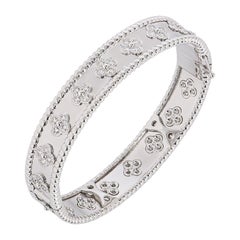 Van Cleef & Arpels White Gold Diamond Perlée Clovers Bracelet VCARP3O300