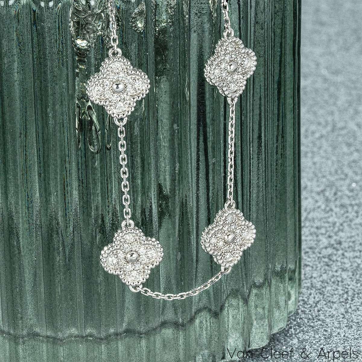 Round Cut Van Cleef & Arpels White Gold Diamond Sweet Alhambra 5 Motif Bracelet VCARO85700 For Sale