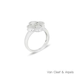Van Cleef & Arpels, bague Guilloche Alhambra, taille 56 VCARP9XI00