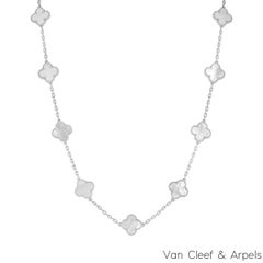 Van Cleef & Arpels, collier vintage Alhambra 20 à motifs