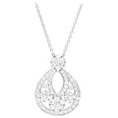 Van Cleef & Arpels White Gold Snowflake Pendant Platinum Diamond Necklace