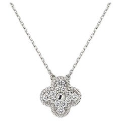 Van Cleef & Arpels Collier vintage Alhambra en or blanc et diamants VCARA46100