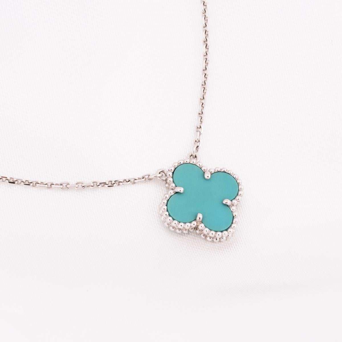 Uncut Van Cleef & Arpels White Gold Vintage Alhambra Turquoise Necklace VCARB87000