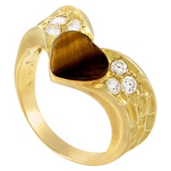 Van Cleef & Arpels Women's 18 Karat Gold Diamond and Tiger's Eye Heart Ring