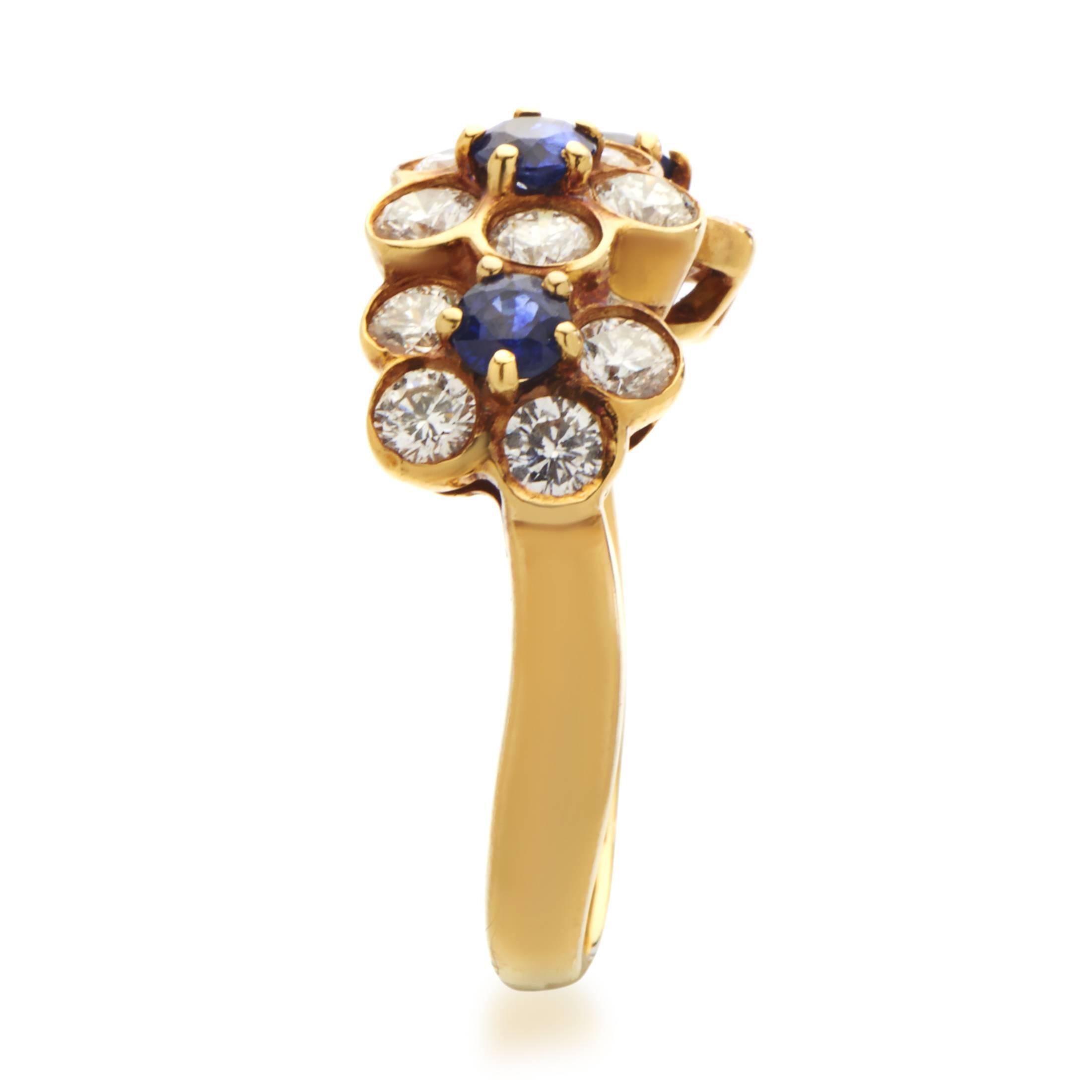 Van Cleef & Arpels Women’s 18 Karat Yellow Gold Diamond Sapphire Flowers Ring In Excellent Condition In Southampton, PA