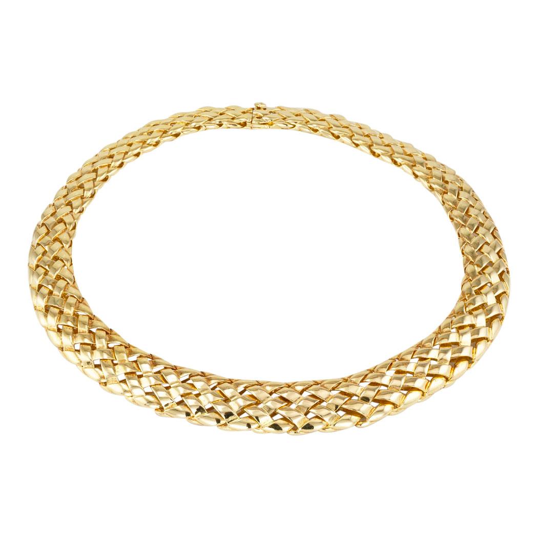 Contemporary Van Cleef & Arpels Woven Yellow Gold Collar Necklace
