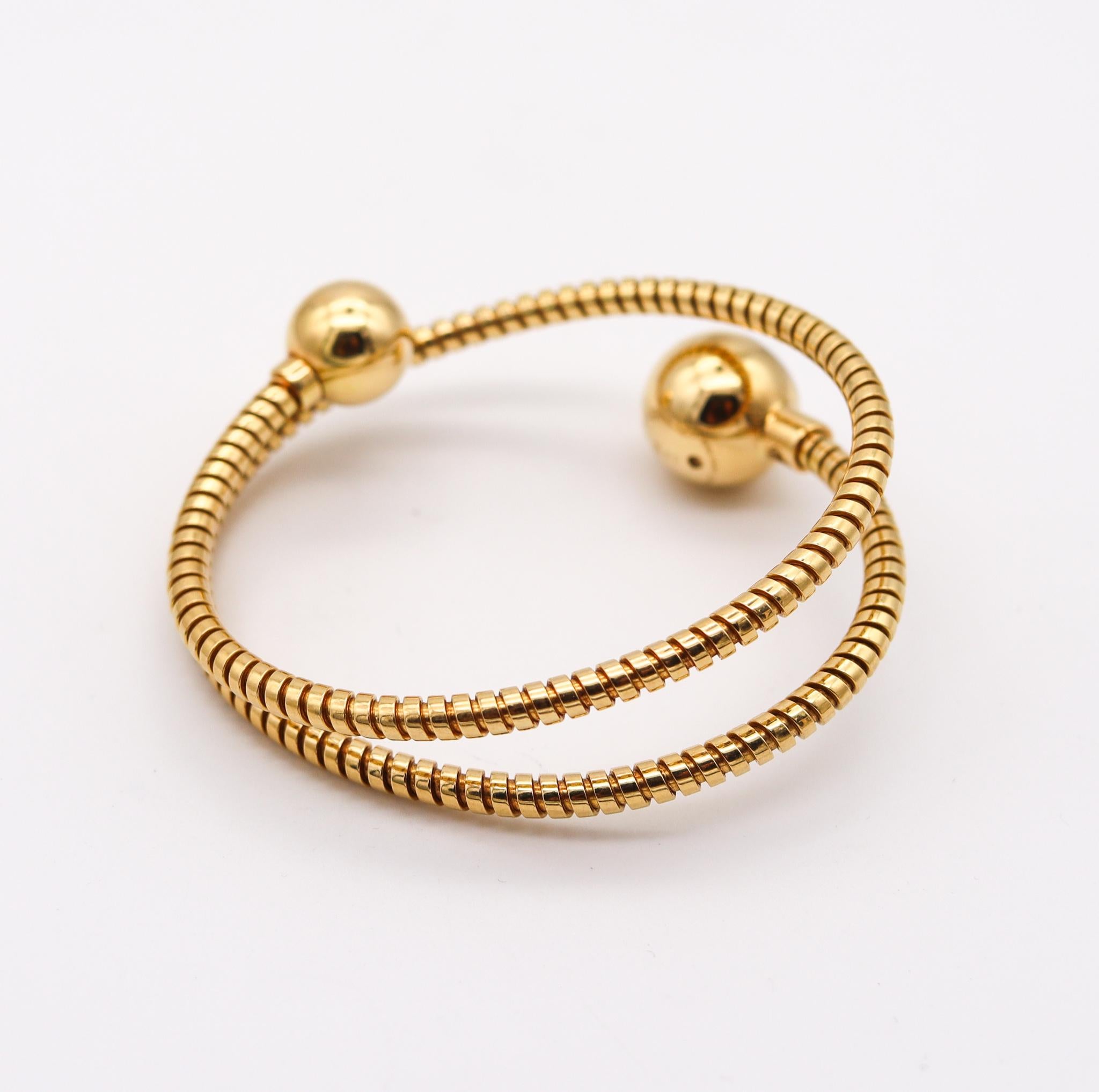  Van Cleef & Arpels Montre-bracelet Tubogas en or jaune 18 carats avec papiers Pour femmes 