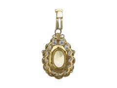 Ciondolo Van Cleef & Arpels con zaffiro giallo di Ceylon e diamanti, CIRCA 1980.