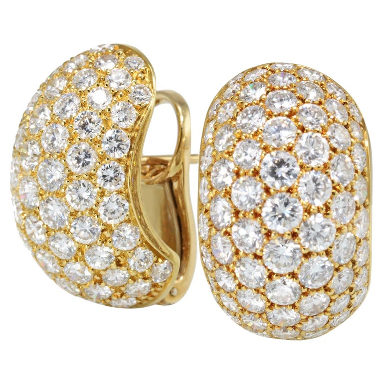 Van Cleef and Arpels Yellow Gold 16 Carat Round Diamond Pave Hoop Huggie  Earrings at 1stDibs | van cleef aretes, 16 carat gold earrings, 16 carat  diamond price in india