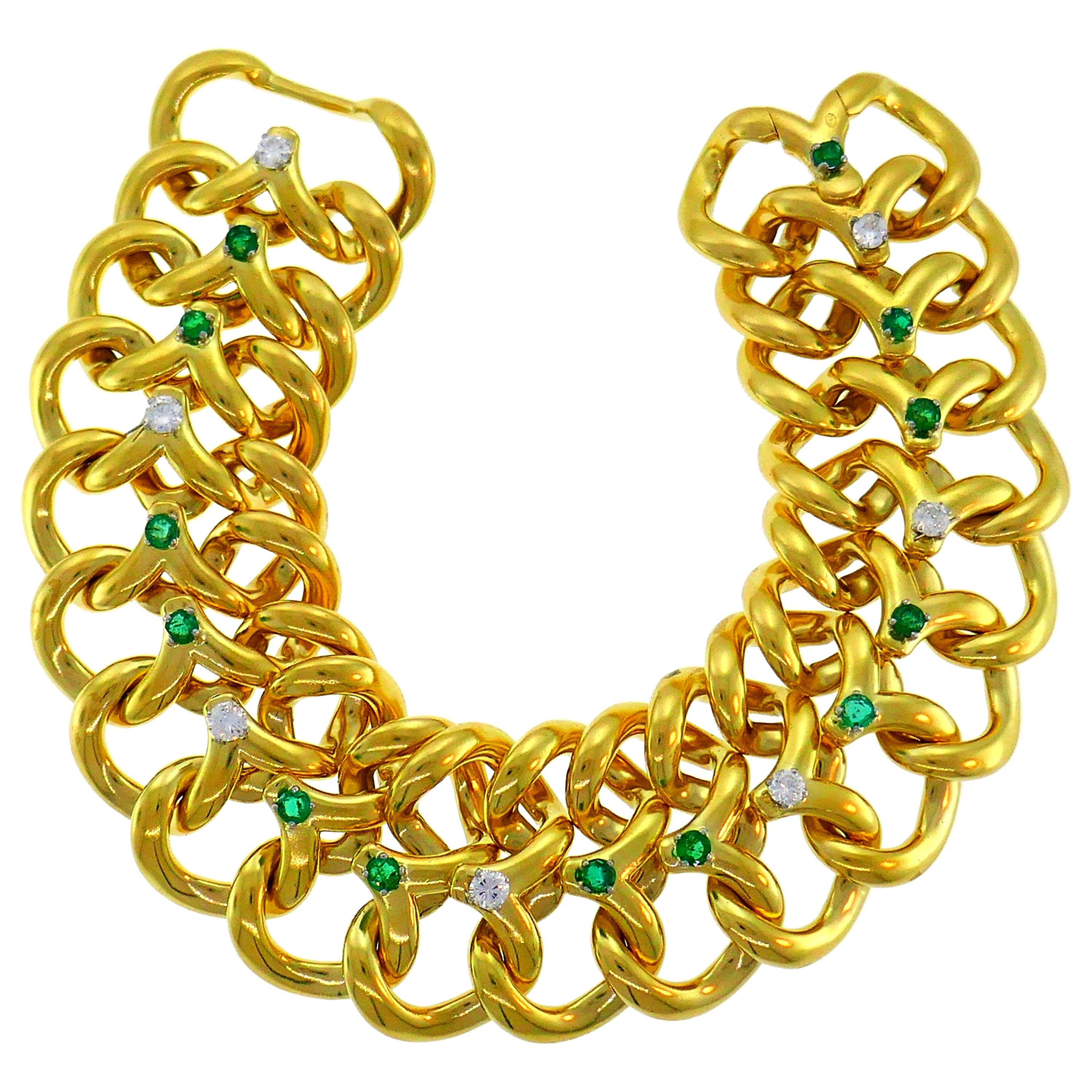 Van Cleef & Arpels Yellow Gold Bracelet with Diamond and Emerald