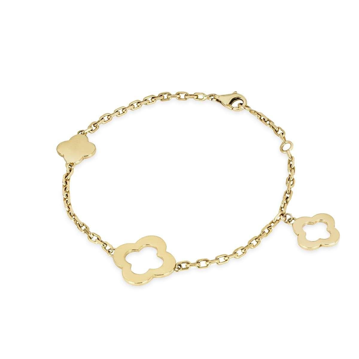 An 18k yellow gold bracelet from the Byzantine Alhambra collection by Van Cleef and Arpels. The bracelet is made up of 3 iconic clover motifs. Measuring 7.5 inches in length, the bracelet finishes with a lobster clasp and has a total gross weight of