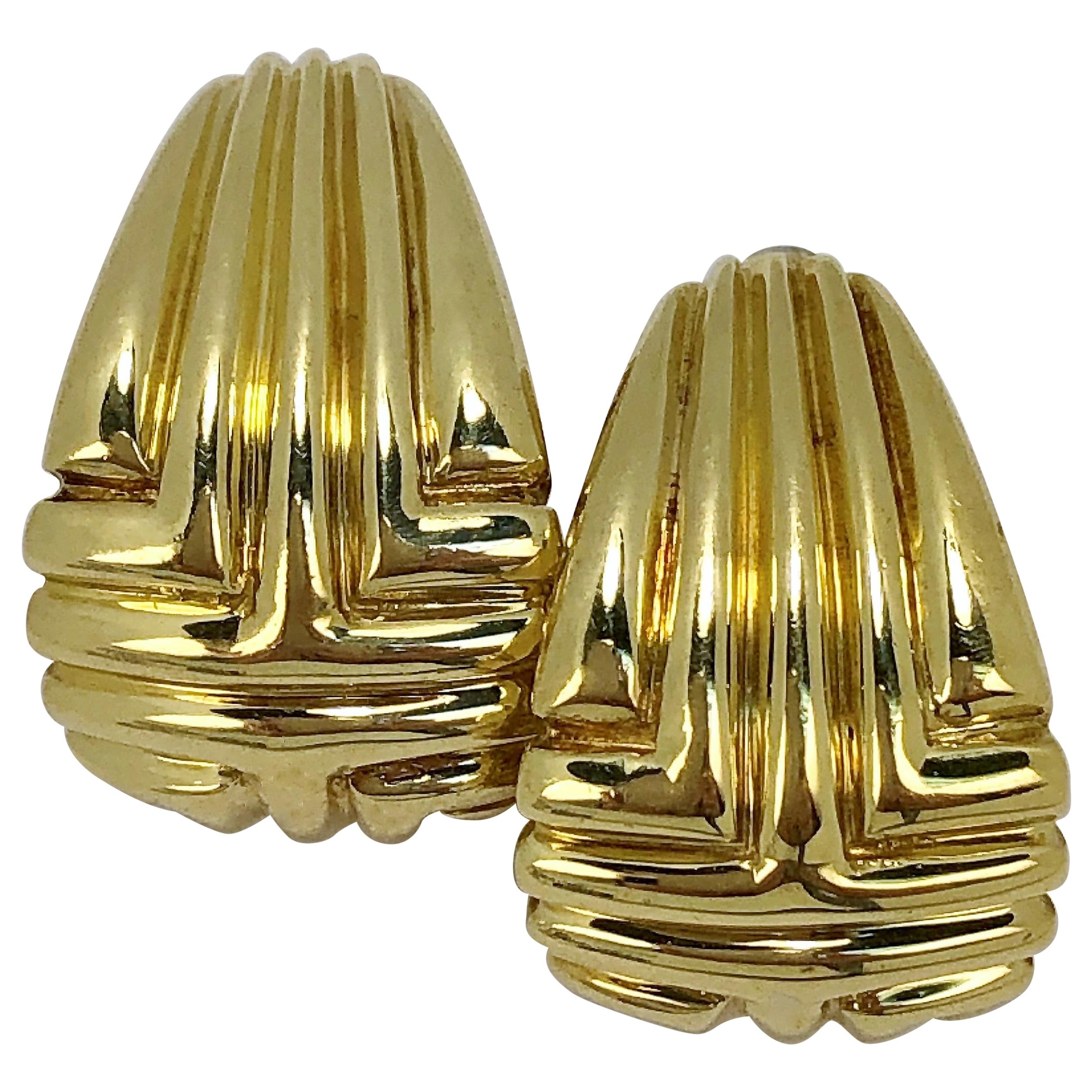Van Cleef & Arpels Yellow Gold Clip-On Earrings