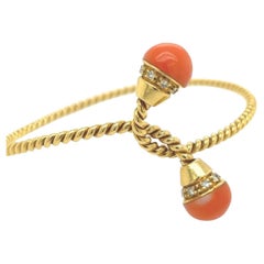 Van Cleef & Arpels Yellow Gold, Coral and Diamond Bracelet