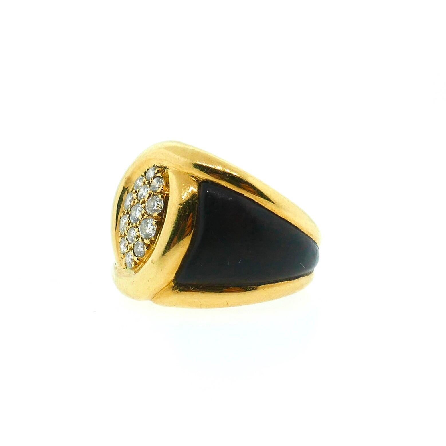 Van Cleef & Arpels Yellow Gold, Diamond and Wood Ring In Good Condition In Beverly Hills, CA