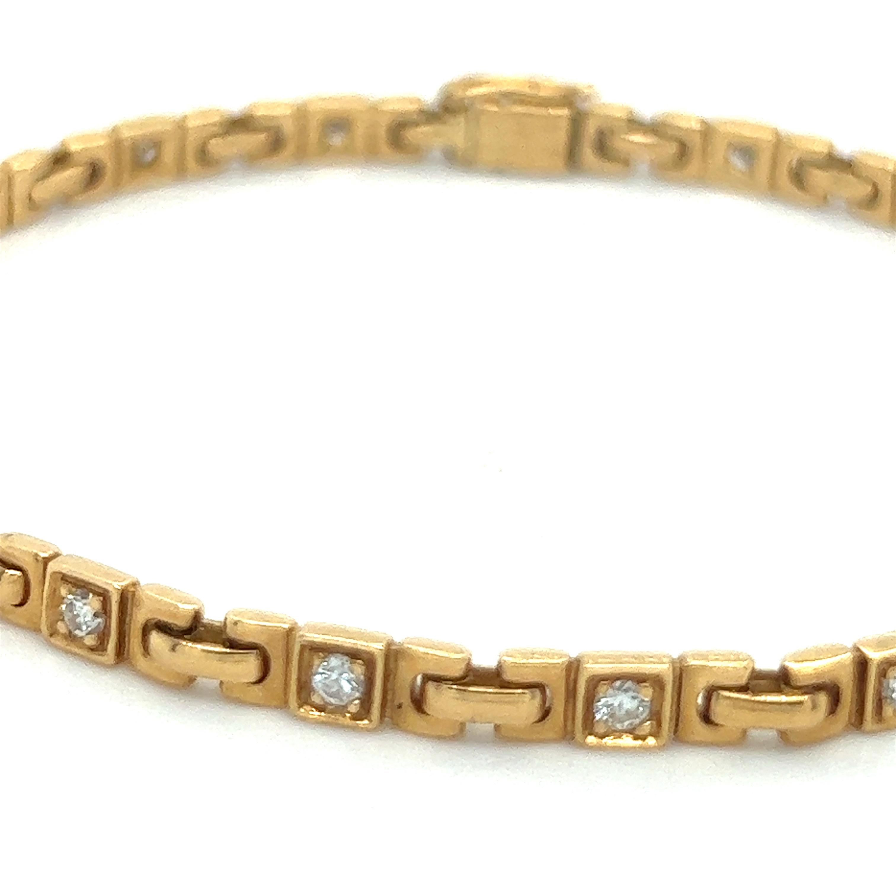 Van Cleef & Arpels yellow gold & diamond bracelet  circa 1980s In Good Condition For Sale In Addlestone, GB