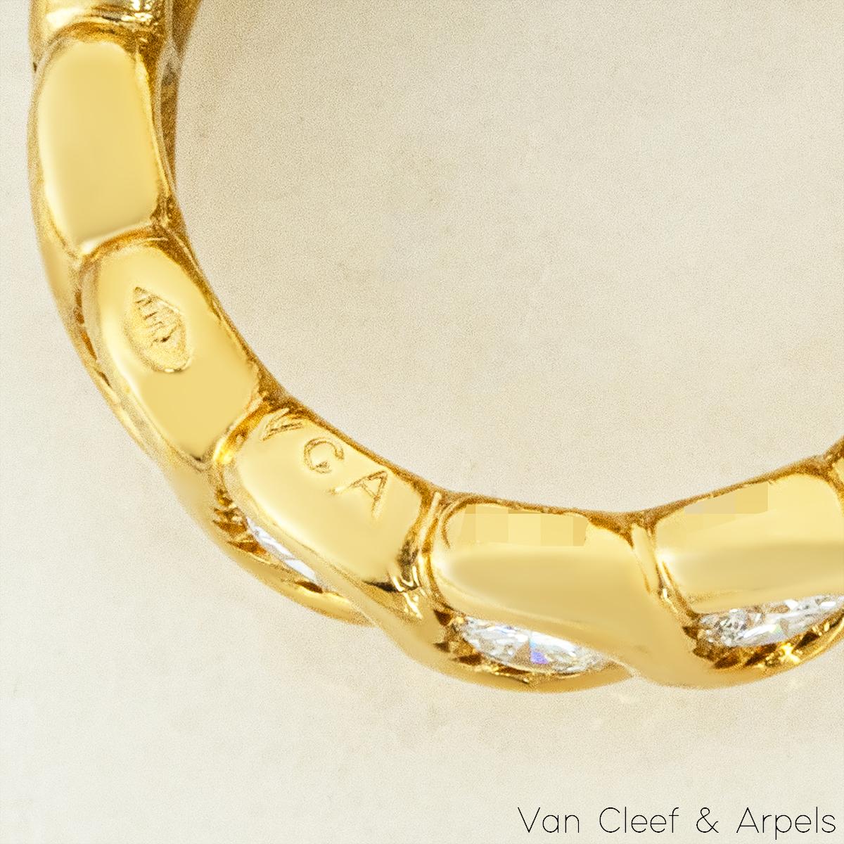 Van Cleef & Arpels Yellow Gold Diamond Eternity Wedding Band Ring 1.40 Cts In Excellent Condition For Sale In London, GB