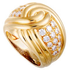 Van Cleef
Arpels Yellow Gold Diamond Pave Band Ring Van Cleef
Arpels Yellow Gold Diamond Pave Band Ring