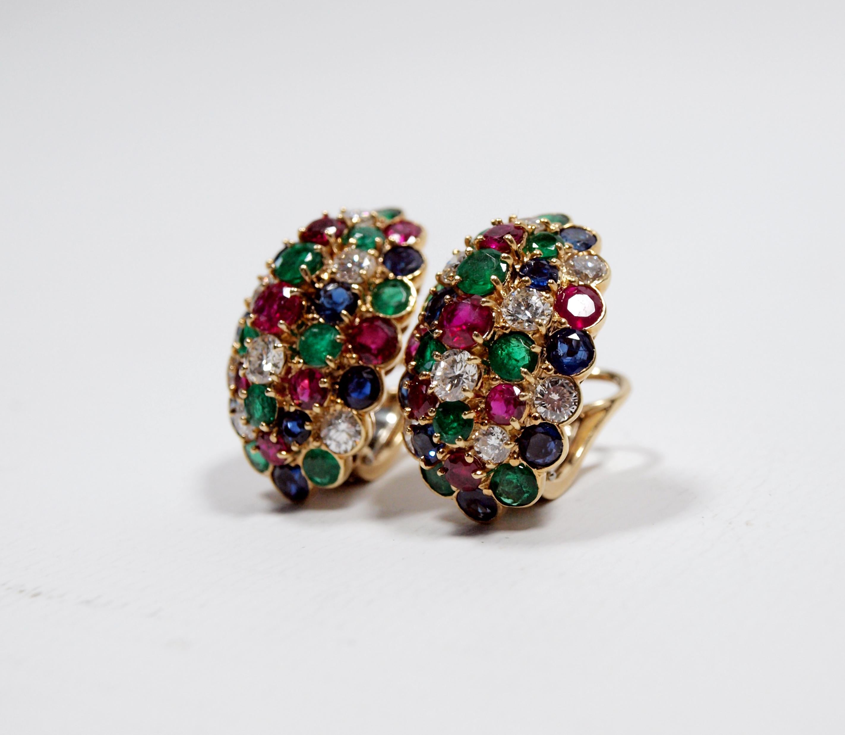 Van Cleef & Arpels Yellow Gold Diamond Ruby Sapphire and Emerald Earclips In Good Condition In London, GB