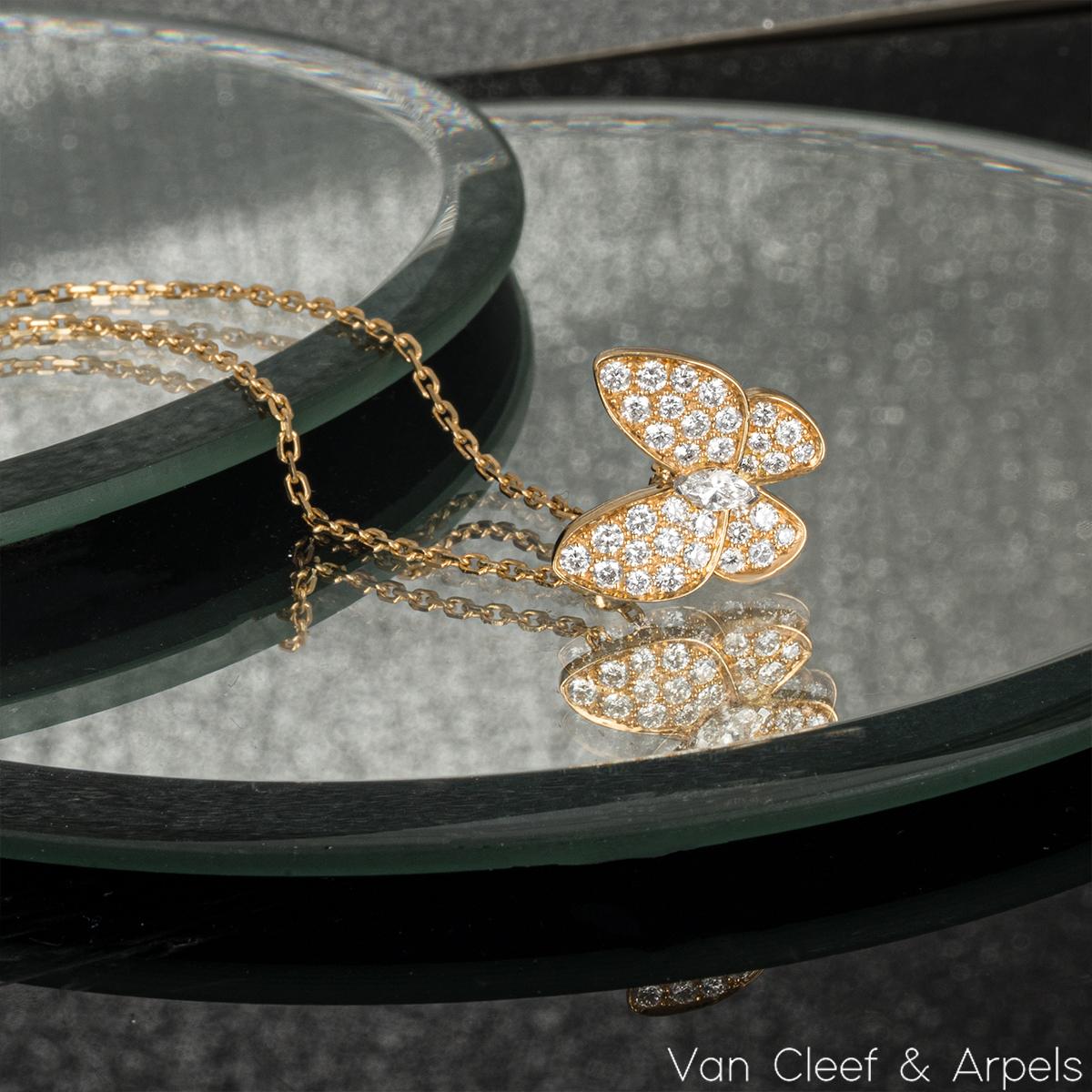 Van Cleef & Arpels Pendentif deux papillons en or jaune et diamants VCARP3DP00 en vente 1