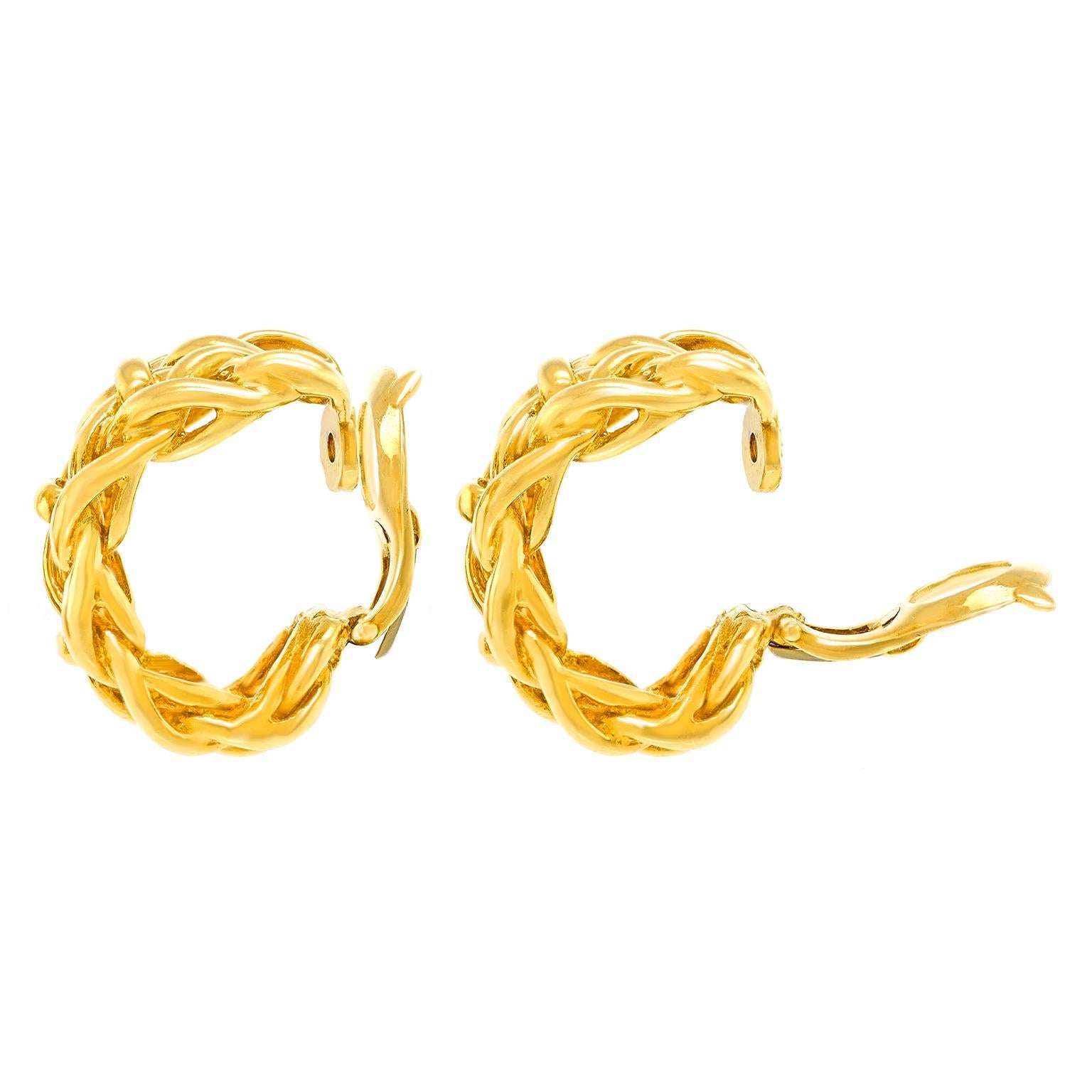 Orecchini in oro giallo Van Cleef & Arpels in vendita 4