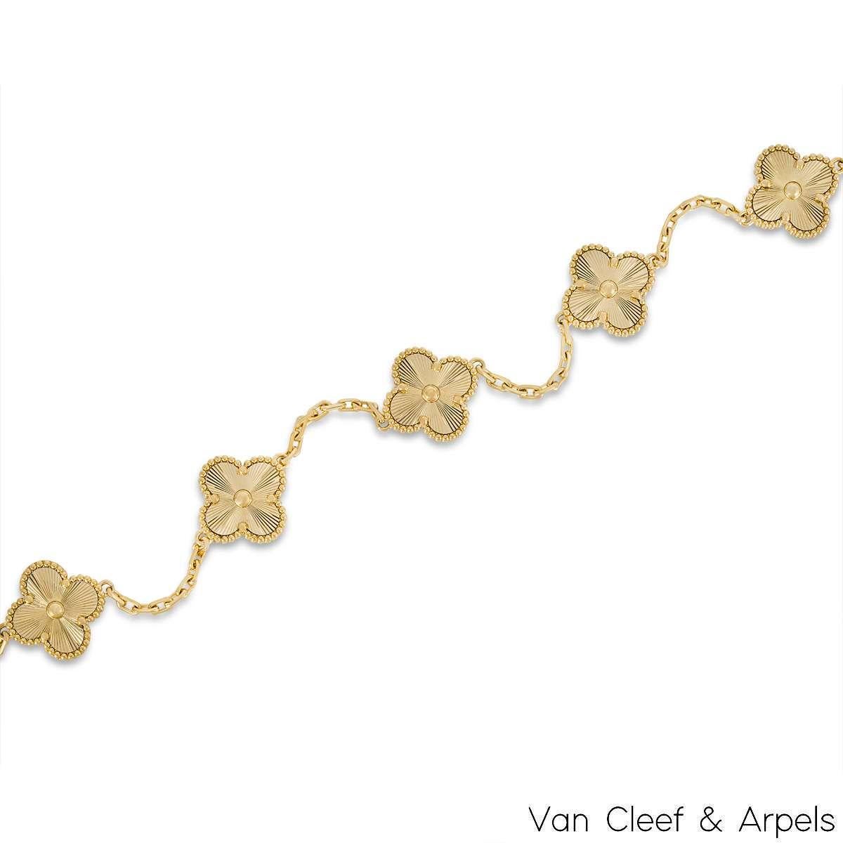 Van Cleef & Arpels Yellow Gold Guilloche Vintage Alhambra 5 Motif Bracelet VCARP In Excellent Condition In London, GB