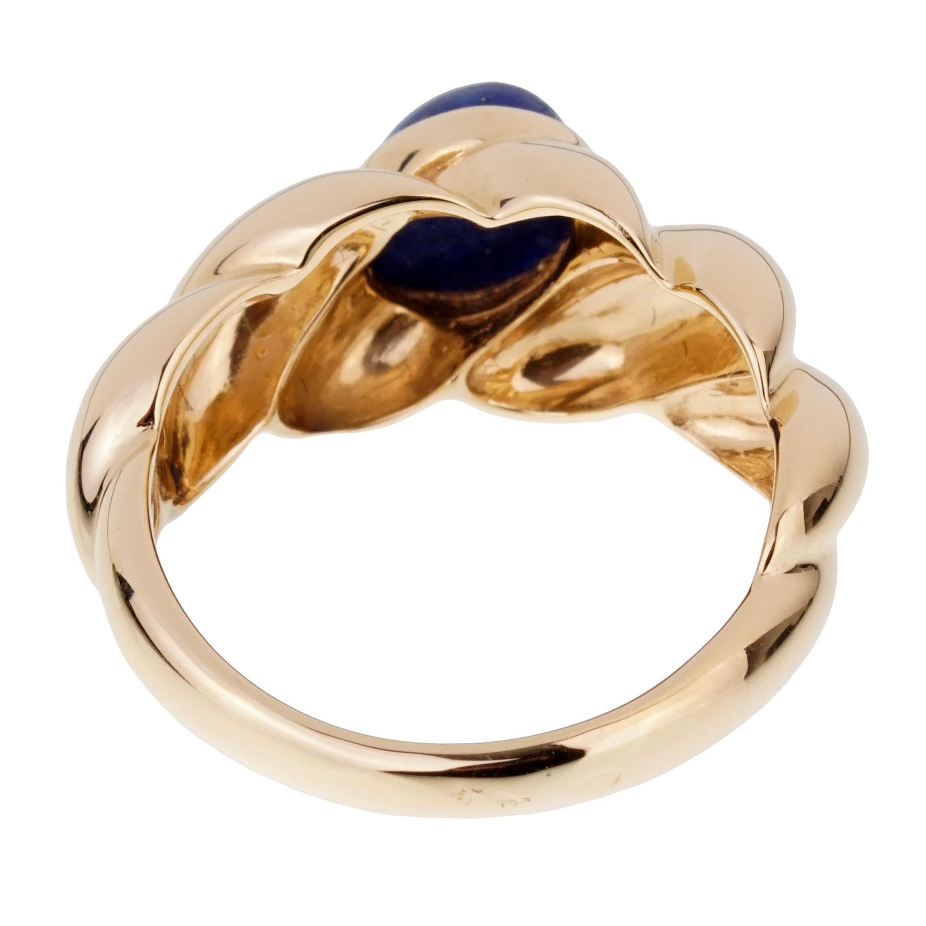 Women's or Men's Van Cleef & Arpels Yellow Gold Lapis Ring