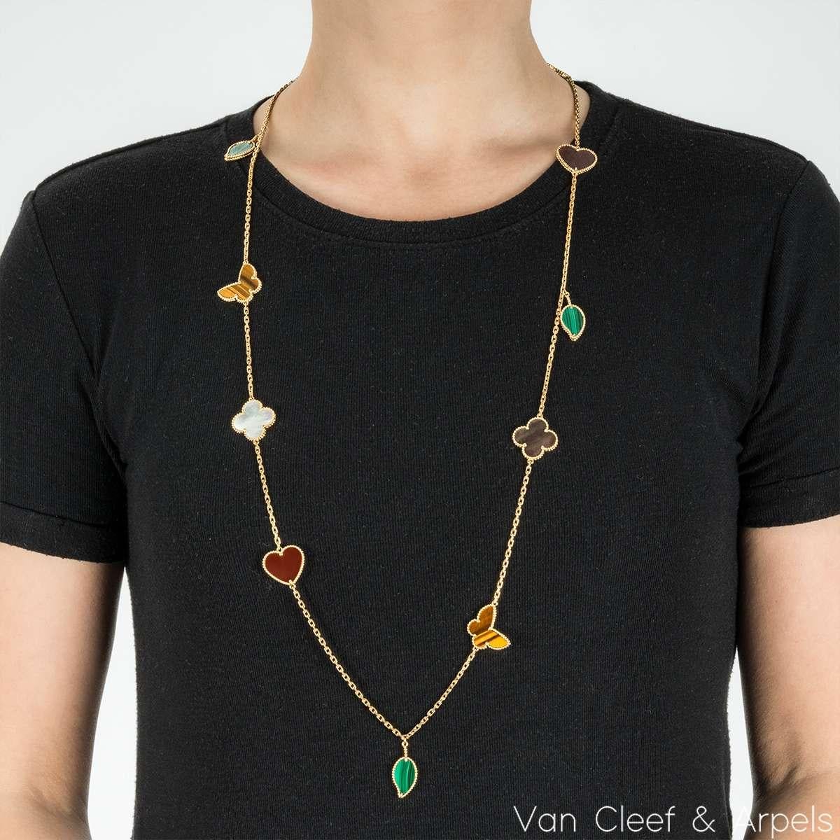 Round Cut Van Cleef & Arpels Yellow Gold Lucky Alhambra Long Necklace VCARD80100 For Sale