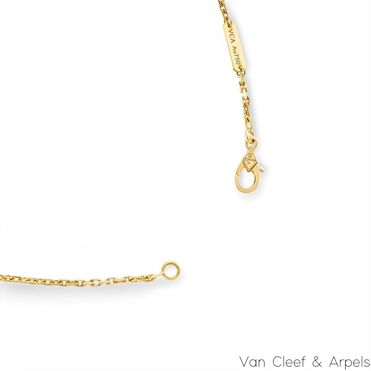 Women's Van Cleef & Arpels Yellow Gold Malachite Magic Alhambra Long Necklace VCARO3MG00 For Sale