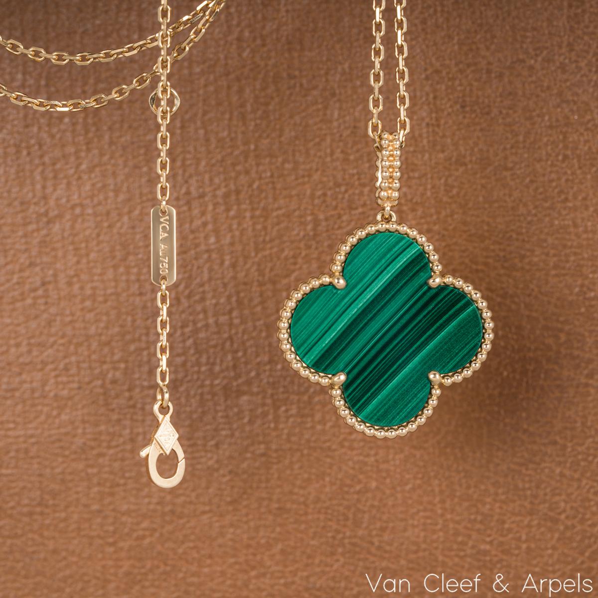 Women's Van Cleef & Arpels Yellow Gold Malachite Magic Alhambra Necklace VCARO3MG00