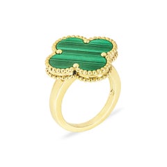 Van Cleef & Arpels Yellow Gold Malachite Magic Alhambra Ring Size 52 VCARO3AV52