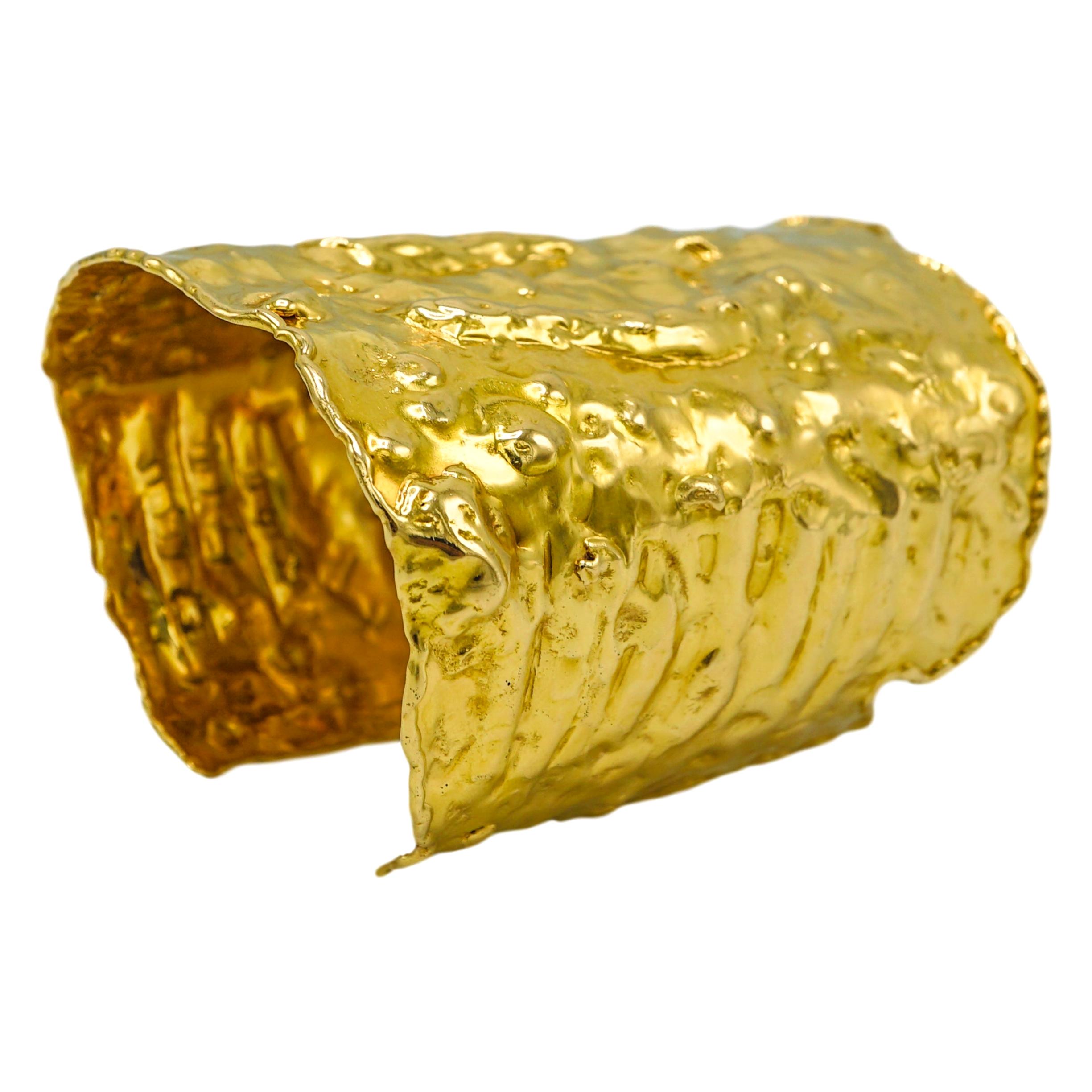 Van Cleef & Arpels Yellow Gold "Manchette" Cuff