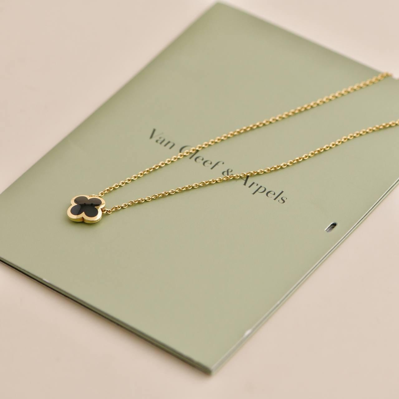 Uncut Van Cleef & Arpels Yellow Gold Onyx Pure Alhambra Pendant Necklace For Sale