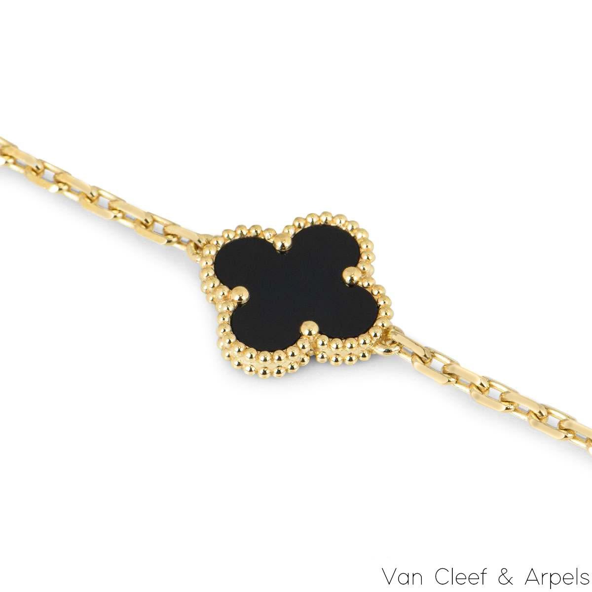 Van Cleef & Arpels Yellow Gold Onyx Vintage Alhambra 5 Motif Bracelet VCARA41300 In Excellent Condition For Sale In Mayfair, London, London
