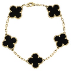Van Cleef & Arpels Yellow Gold Onyx Vintage Alhambra 5 Motif Bracelet VCARA41300
